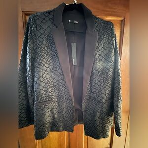 NWT Krisa Women’s Black Long Sleeve Blazer Size L